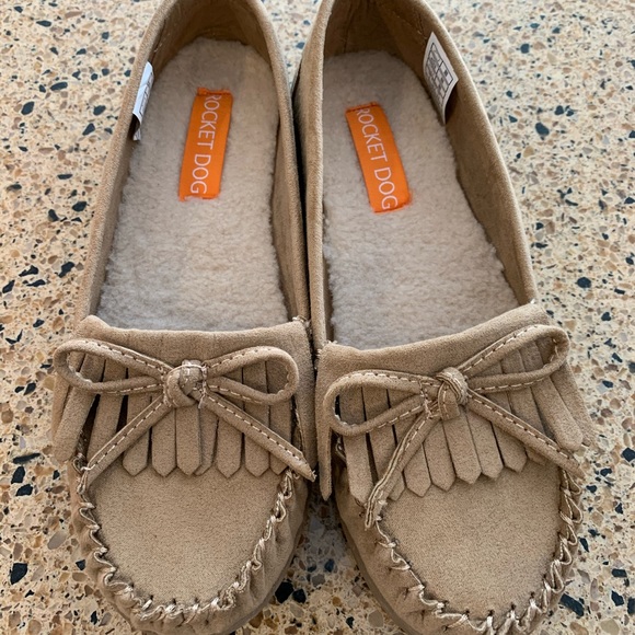 rocket dog moccasins